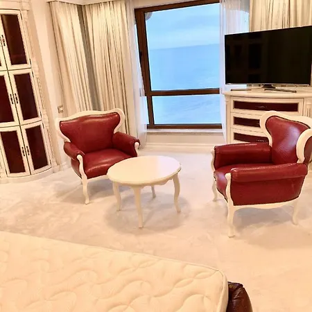 La Mer Luxury Penthouse Апартамент